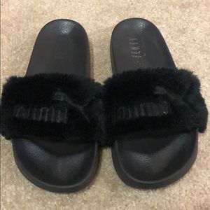 Fenty fur slides
